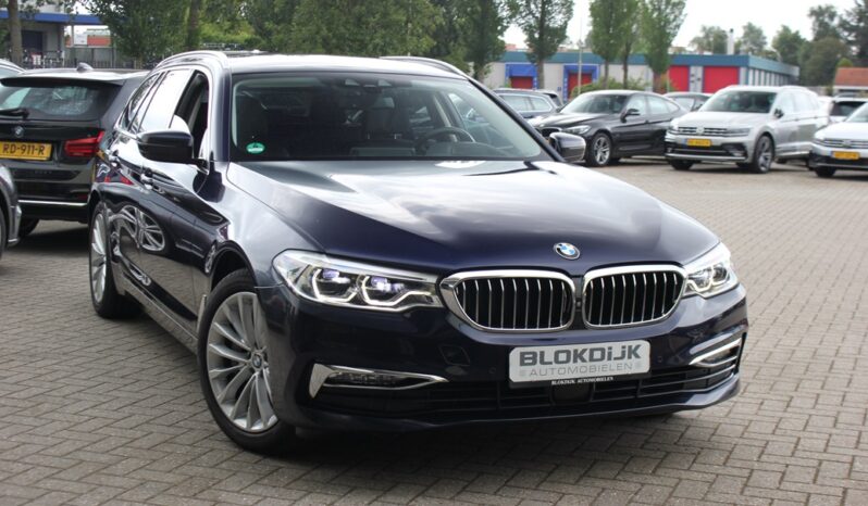 BMW 5-Serie Touring 530i Luxury Line G31 vol