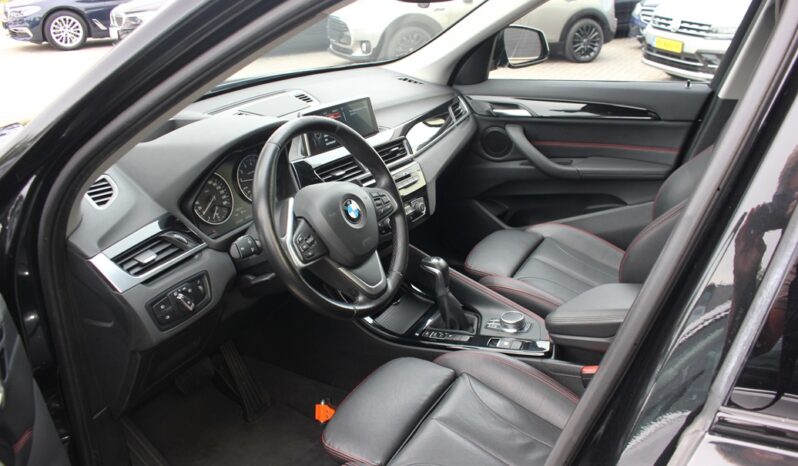 BMW X1 sDrive 20i High Executive vol