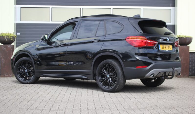 BMW X1 sDrive 20i High Executive vol