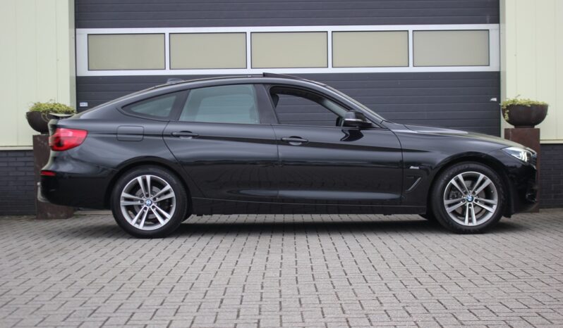 BMW 3-Serie Gran Turismo 330i High Executive vol