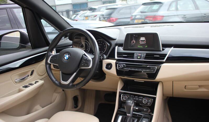 BMW 2-Serie Active Tourer 218i High Executive vol