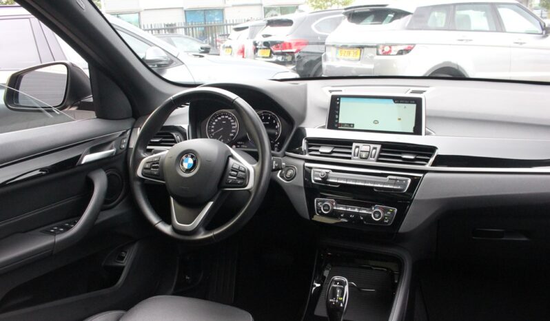 BMW X1 sDrive 20i High Executive vol